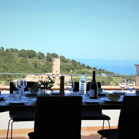 Cressida Begur. Piscina I Parking *